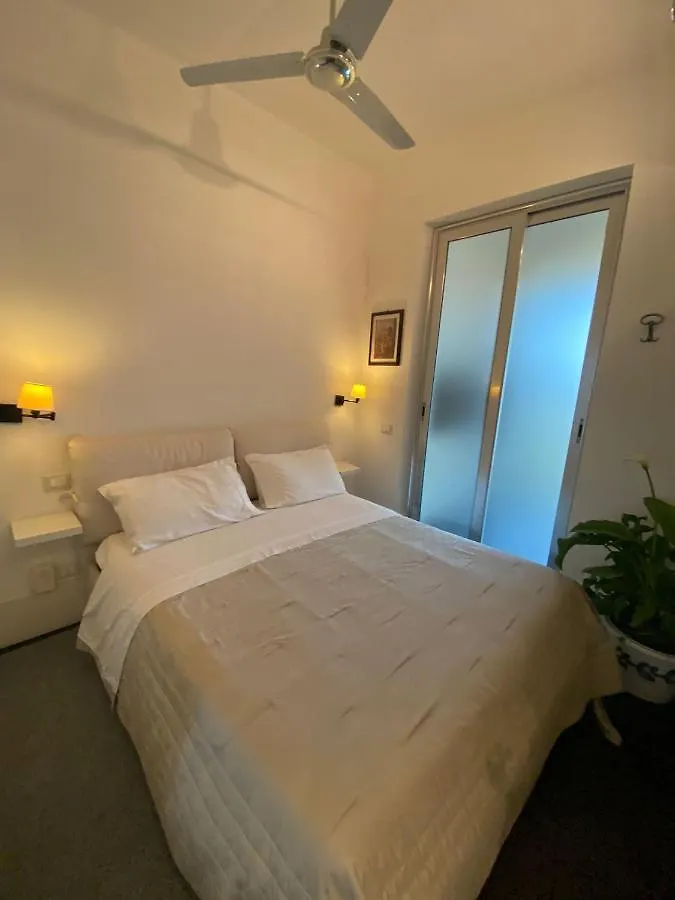 Apartment Appartamento La Torretta Mondello